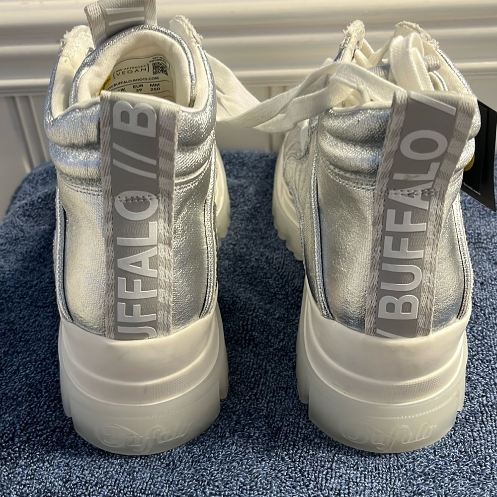 Buffalo Aspha RLD Boot Size 8.5 NWT NWT - image 8